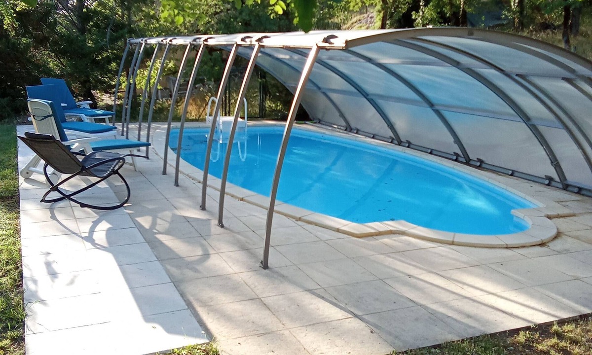 Saint-Germain-du-Bel-Air House | Gîte logis des chênes with swimming pool