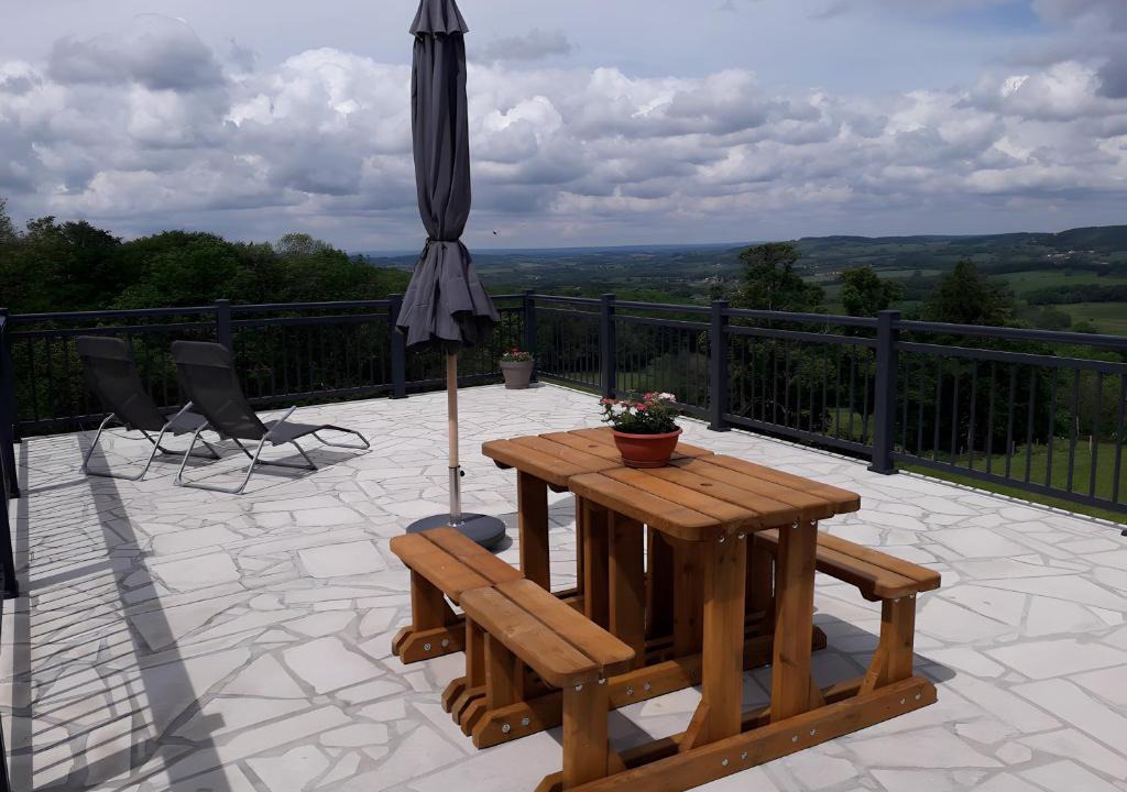 Chateau-Chinon House | Gîte la Roche du Gravillot
