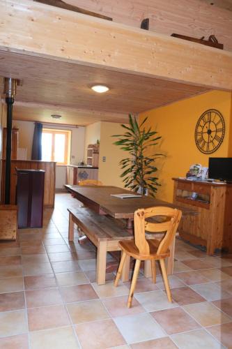 Cheminas House | Gîte Le Corral