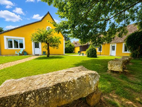 Roeze-sur-Sarthe House | Gîte Le Festif pour groupe de 15 personnes à 25 minutes du Mans et de La Flèche