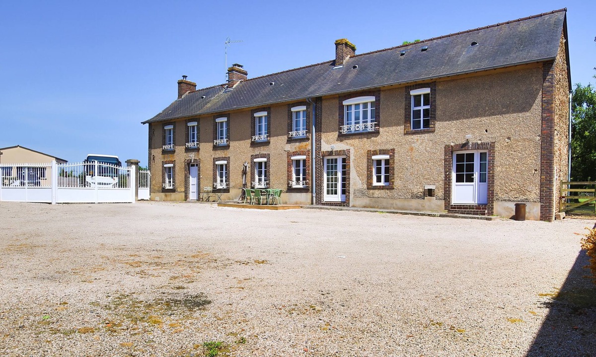 Lison House | Gîte LEBASLADIN for 7 Guests – Renovated Holiday Home in Lison