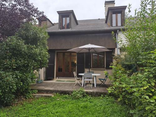 Bagnols-les-Bains House | Gîte les clauzels 4/6 personnes