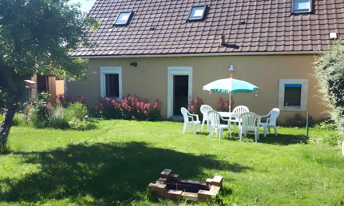 Celon House | Gîte les myosotis en Berry, sleeps 6