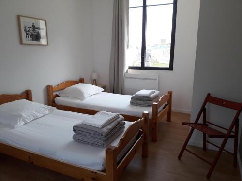 Plouguerneau Hostel | Gîte Les Pingouins du Phare