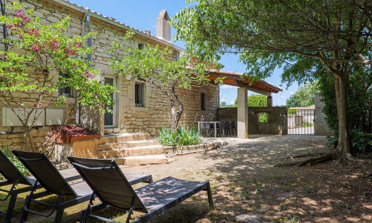 Joyeuse House | Gîte Magnodaire - Holiday Cottage Village