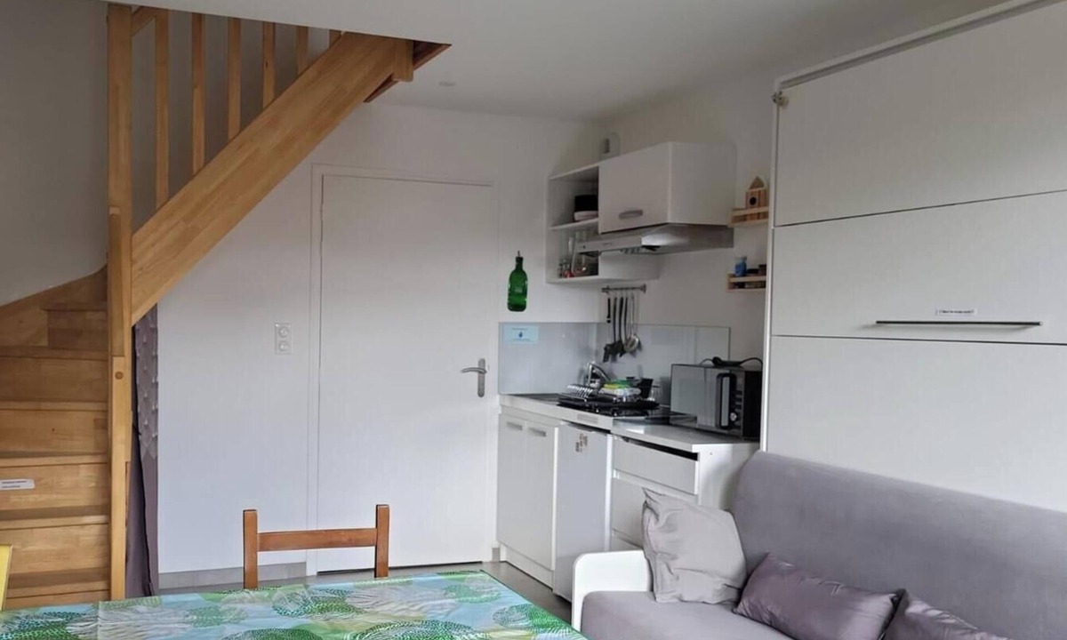 Gelles House | Gîte Terre - 1-4 pers - quiet, 20 mins from Vulcania and Puy-de-Dôme