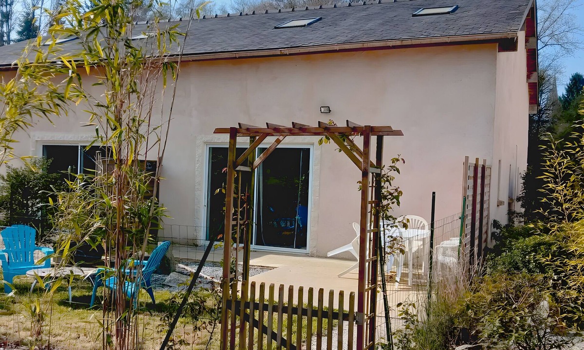 Merdrignac House | Gîtes de l'hivet - "Le Granit" with Private Terrace