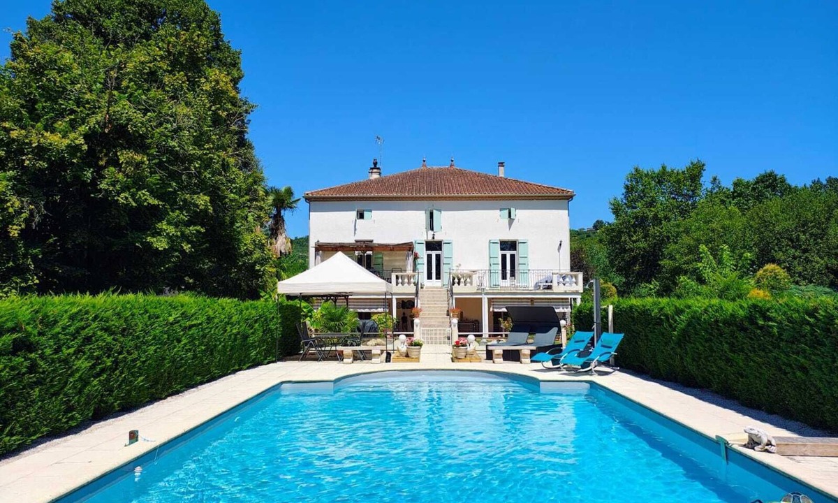 Gontaud Apartment | Geruime Gîte, Laat u Verrassen in de Lot-et-garonne