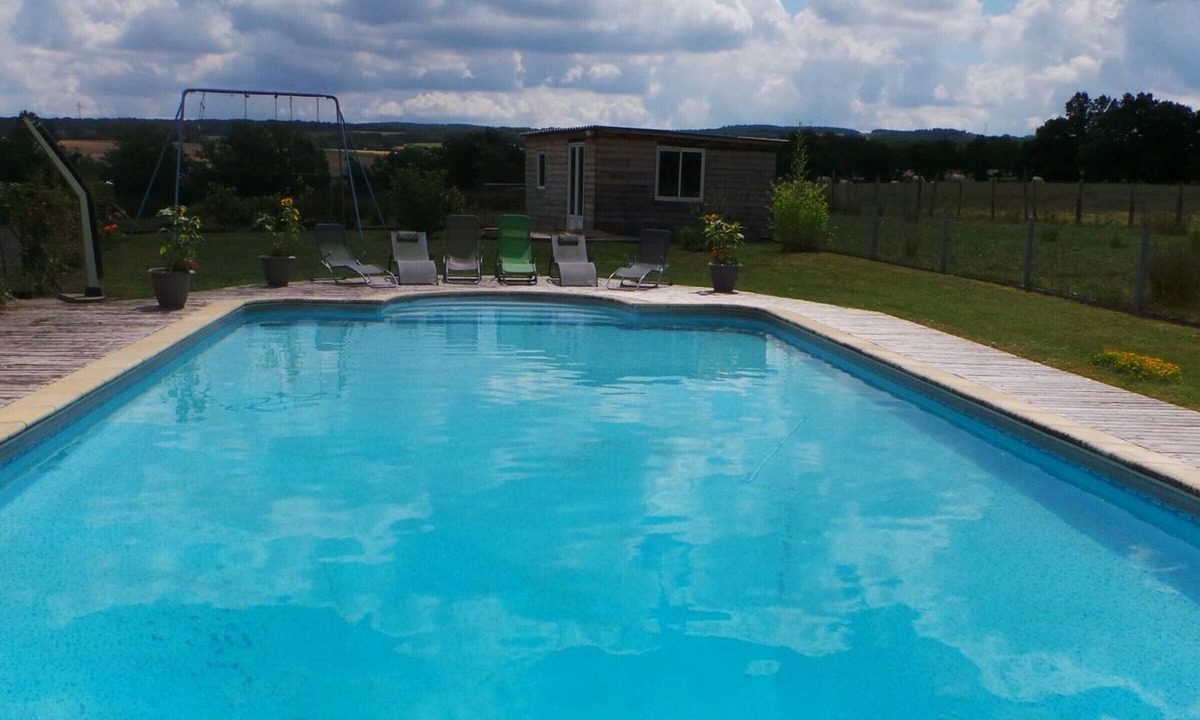 Creuzier-le-Neuf Cottage | Gite Creuzier-le-Neuf, 3 bedrooms, 6 persons