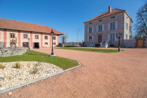 Glaine-Montaigut House | Gite de charme 5 épis - Demeure La Moliére