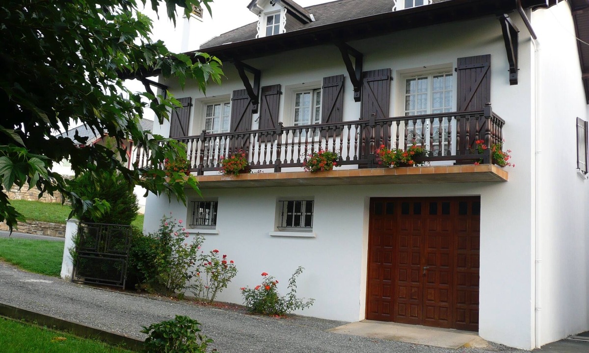 Ordiarp Apartment | Gîte in the Basque Country, near the mountains at Ordiarp
