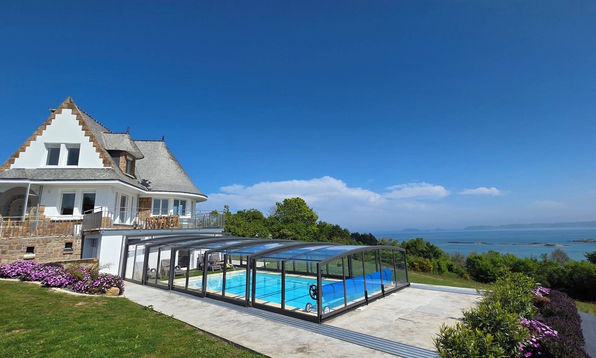 Ploubazlanec House | GITE LE GRAND BLEU