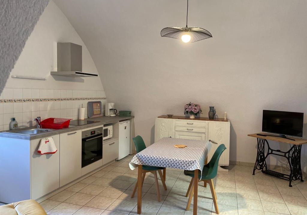 Severac-le-Chateau House | Gite Montalies