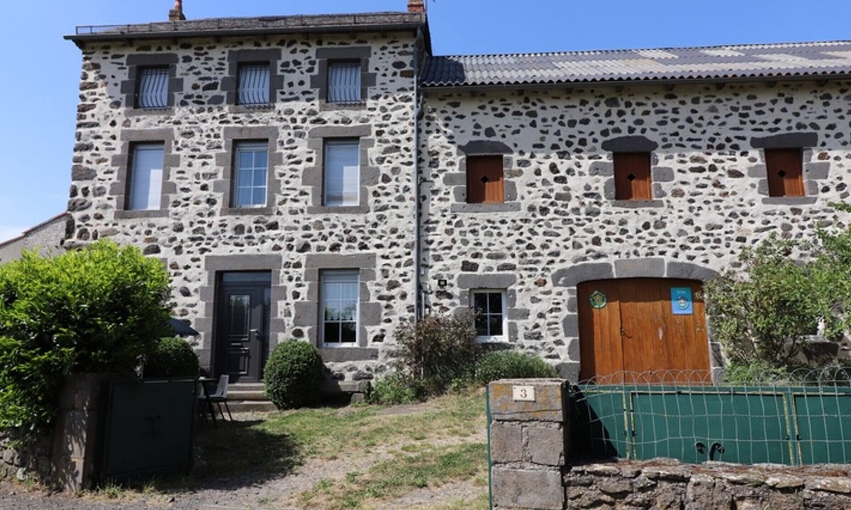 Talizat Cottage | Gite Talizat, 2 bedrooms, 4 persons
