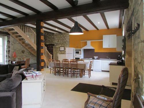 Lisle-en-Rigault House | Gites de Jeand'Heurs