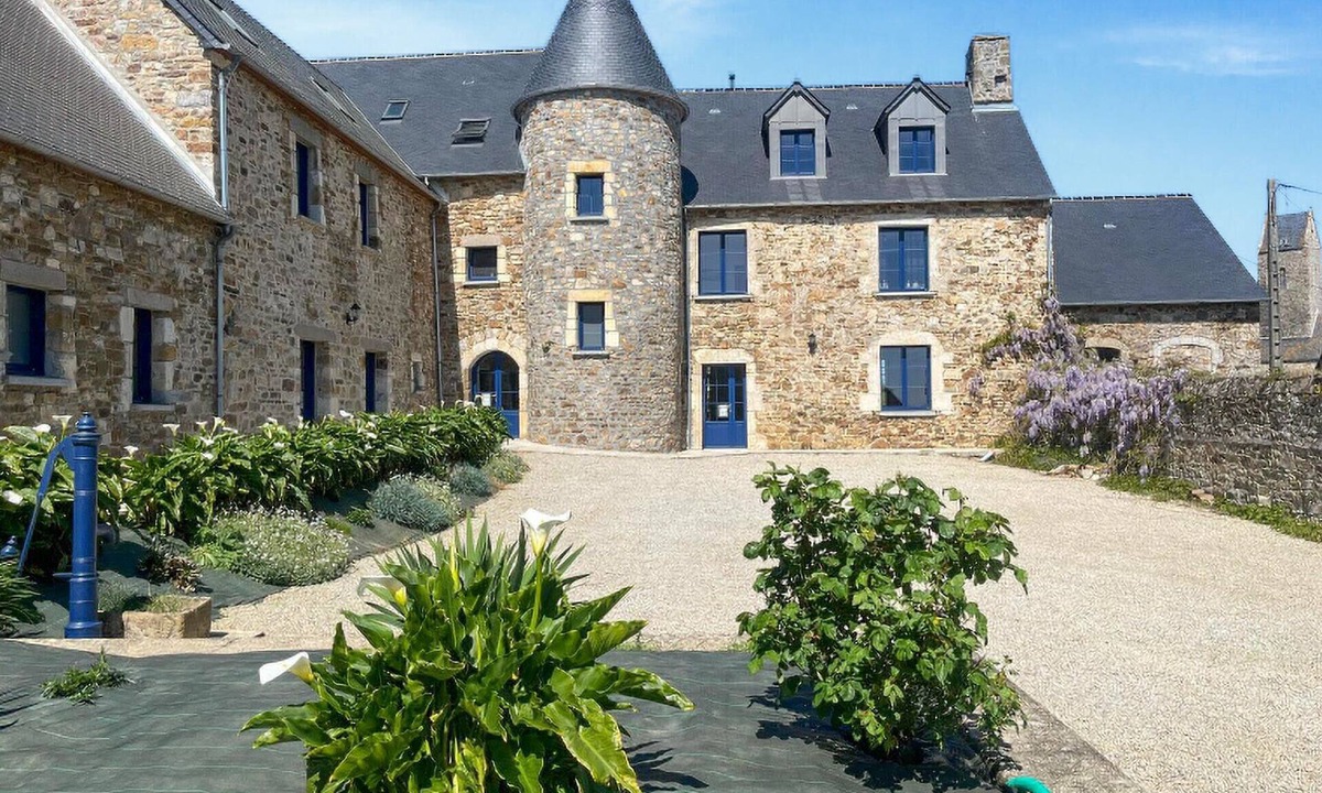 Fierville-les-Mines House | Gorgeous home in Fierville-les-Mines