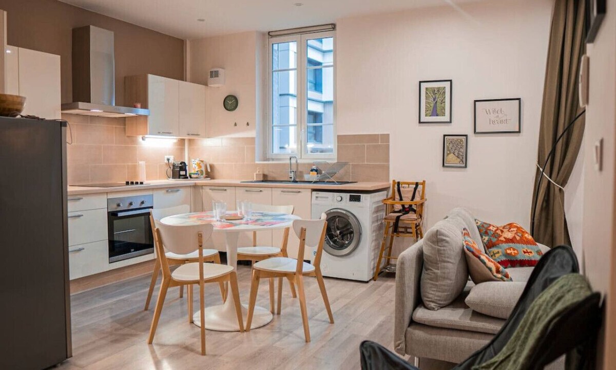 Clermont-Ferrand Apartment | Grand appartement centre avec parking privé