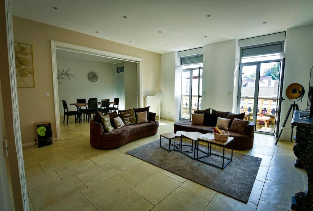 Montlucon Apartment | Grand appartement de haut standing en centre-ville
