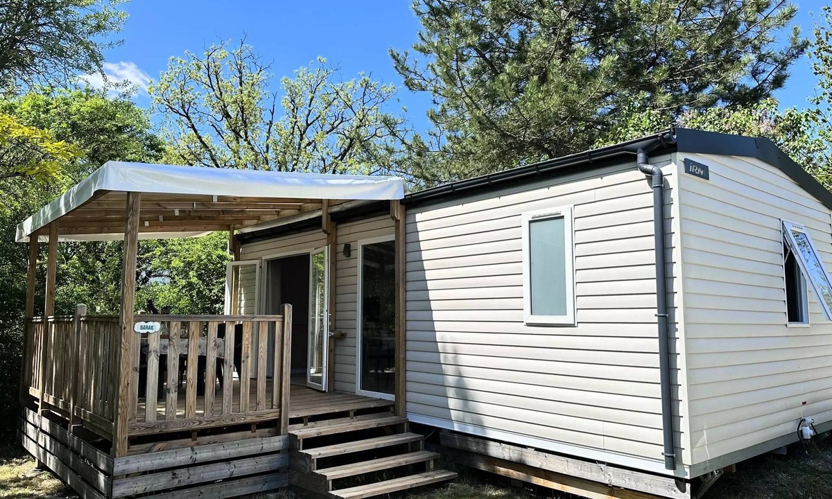 Garde-Colombe House | Grand Confort 3-room Mobile Home for 4–5 People