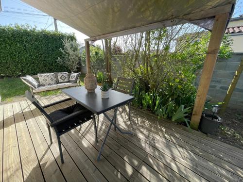 Septeme Apartment | Grand Studio Indépendant avec Terrasse & Jardin