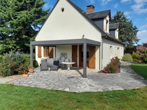 Conflans-sur-Anille House | Grande Maison de Campagne avec Jardin Clôturé, Pétanque et Ping-Pong - Idéale Familles - FR-1-410-182