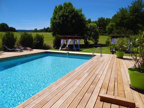 Chaudes-Aigues House | Grande Maison pour les groupes 10 pers max