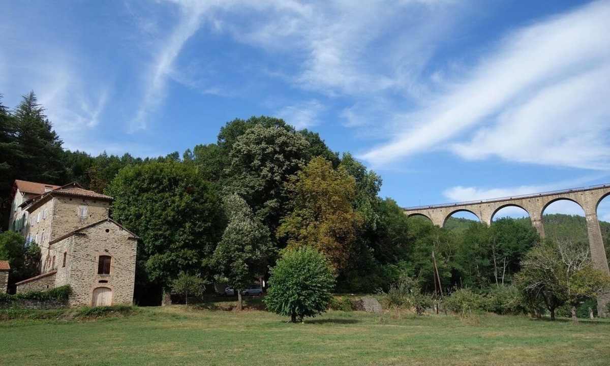 Chambon House | Group gite in the Cévennes 12 to 16 people Chamborigaud