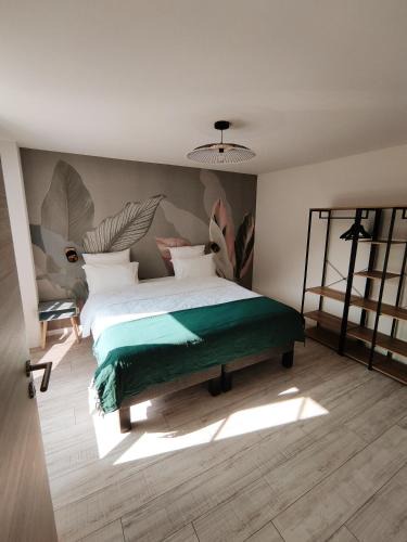 Saint-Jean-de-Vaux House | Gte du moulin brochat avec espace jacuzzi commun