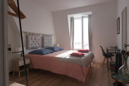 Croulebarbe Bed & Breakfast | Guest room paris - R&M