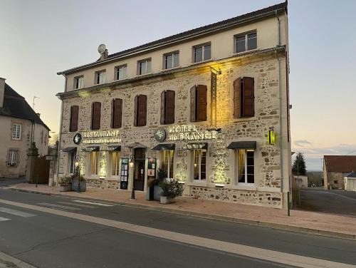 Montmarault Hotel | Hôtel de France