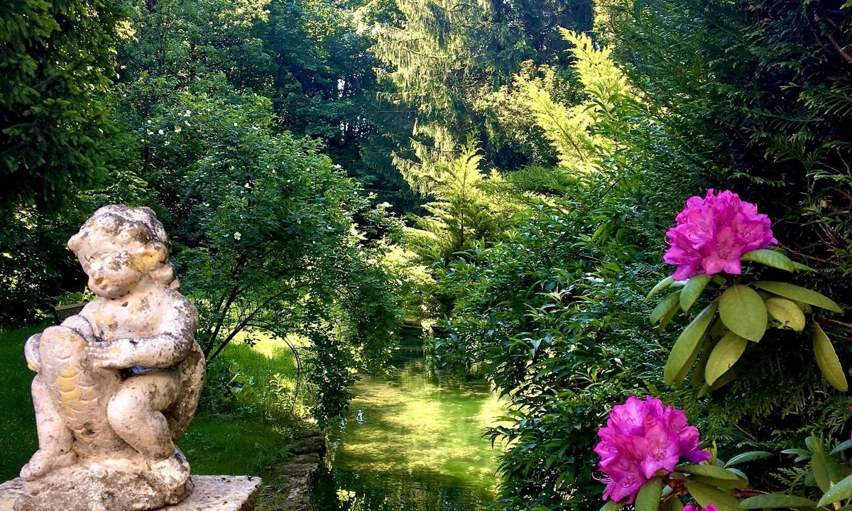 Poligny Hotel | Hôtel de la Vallée Heureuse