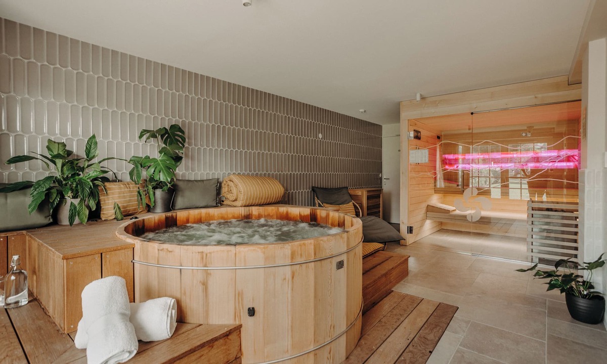 Saint-Pee-sur-Nivelle Hotel | Hôtel Mendionde