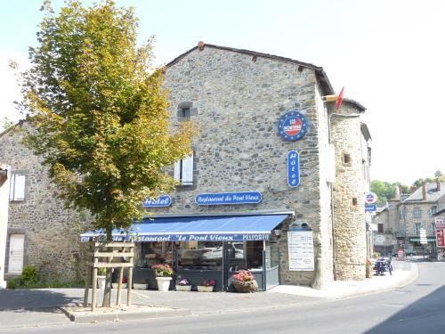 Saint-Flour Hotel | Hôtel Restaurant du Pont-Vieux