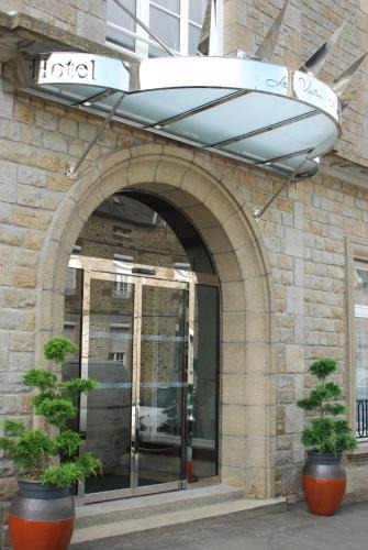 Pontorson Hotel | Hôtel Victor Hugo