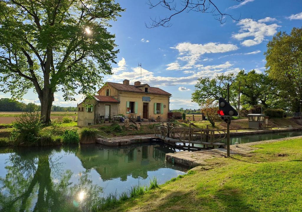 Calonges House | Halte à Ecluse d'Hôte