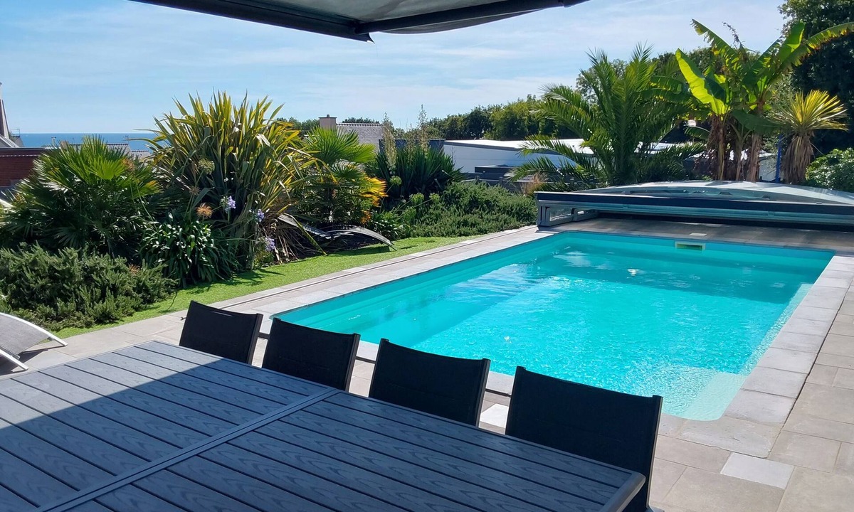 Clohars-Carnoet House | Heated pool ocean view beach 5 minutes from the house sleeps 10