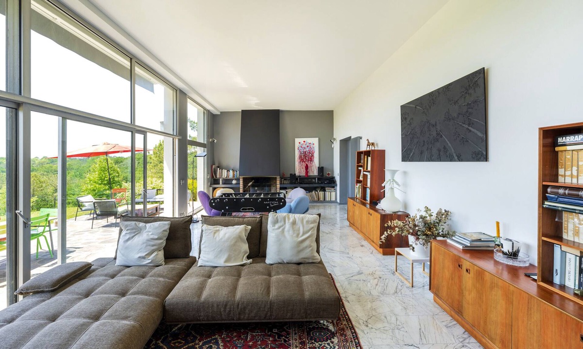 Saint-Martin-de-Seignanx House | Holiday Home 'Espace, Luxe, Calme Et Nature' with Mountain View and Air Conditioning