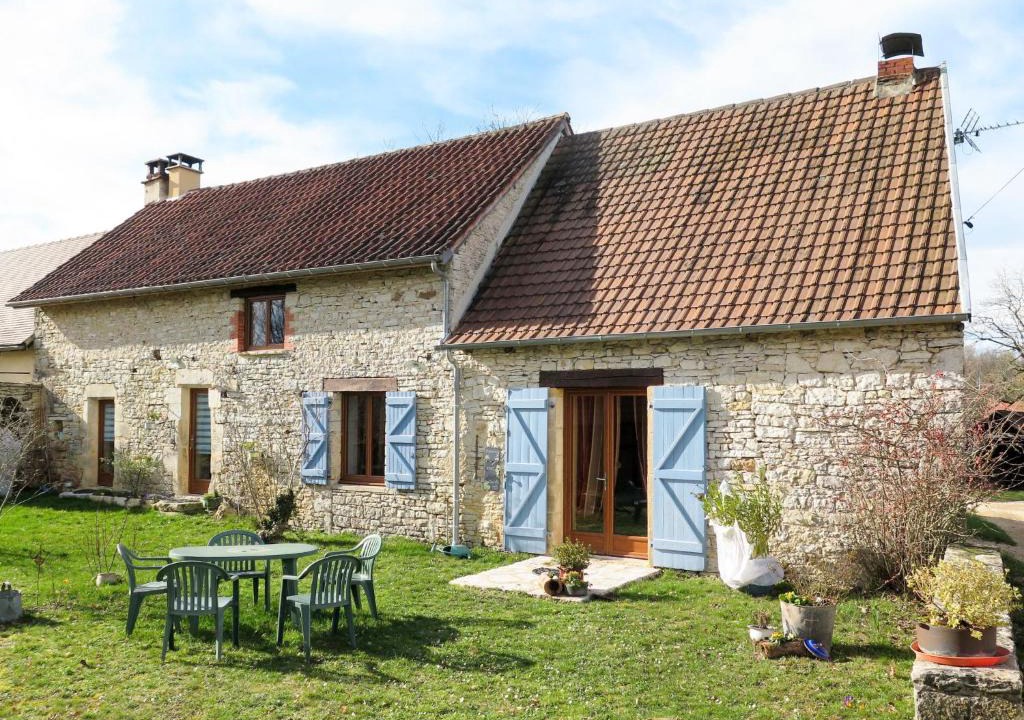 Saint-Chamarand House | Holiday Home Durand by Interhome
