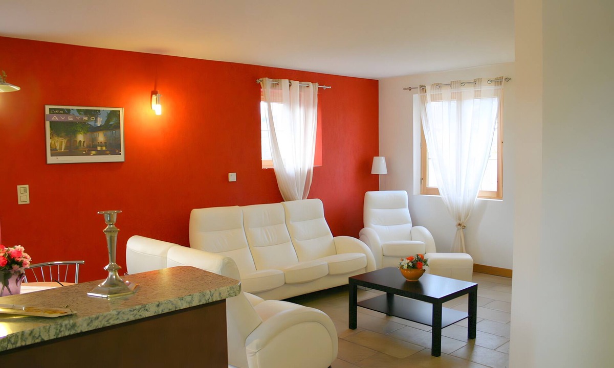 La Malene House | Holiday Home 'Le Genévrier' with Private Terrace and Garden
