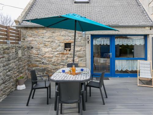 Santec House | Holiday Home Ty Kerveal by Interhome