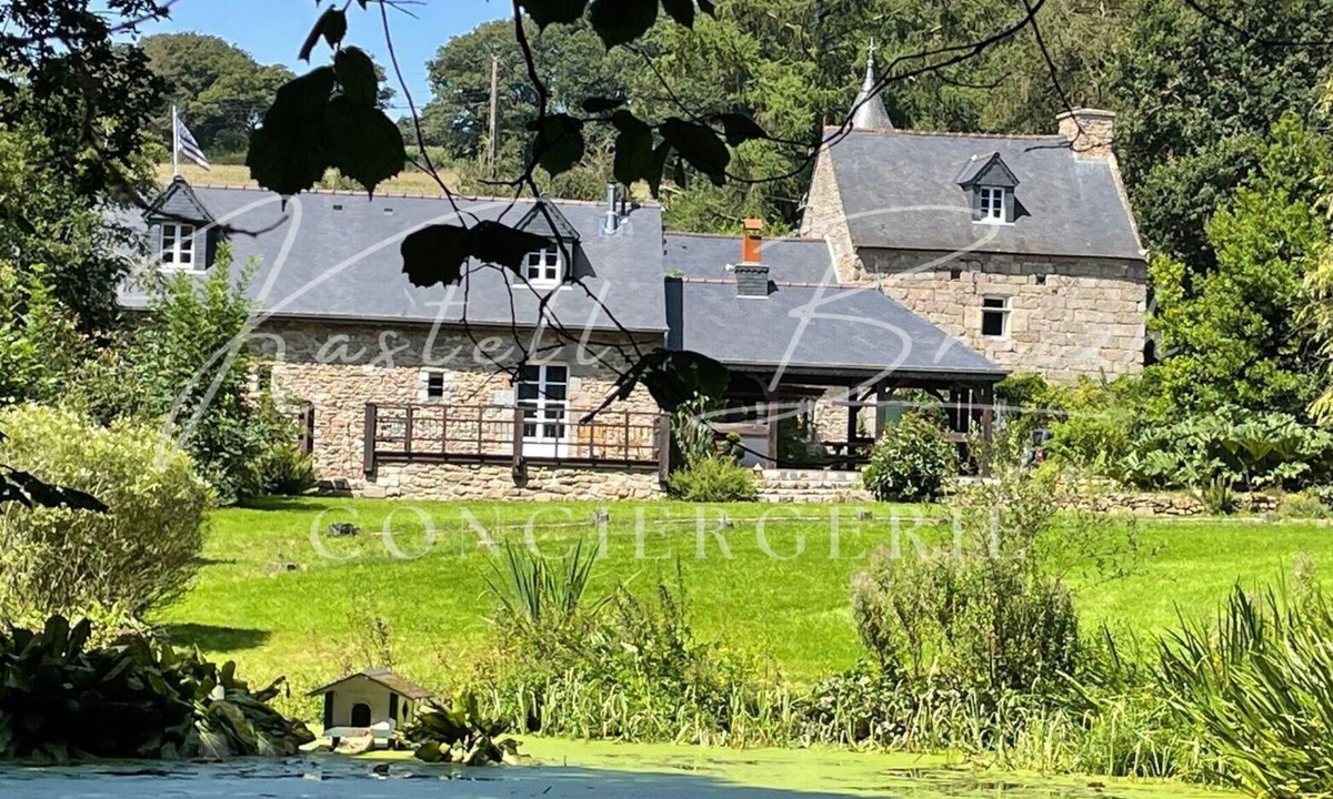 Saint-Gilles-Pligeaux House | Holiday house St Nicolas du Pélem for 1 - 2 persons with 1 bedroom - Holiday house