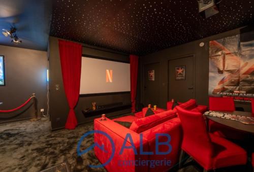 Hennebont Apartment | Hollywood Night, Cinéma privé