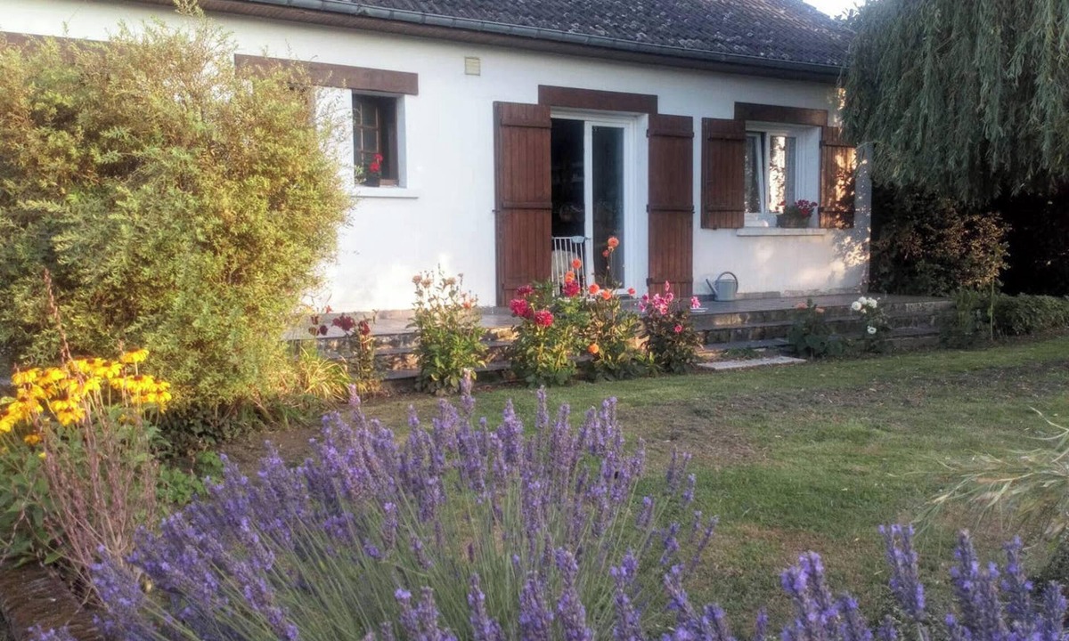 Le Pont-de-Claix Ski Chalet | Homerez - Chalet with Private Pool in Le Pont-de-Claix