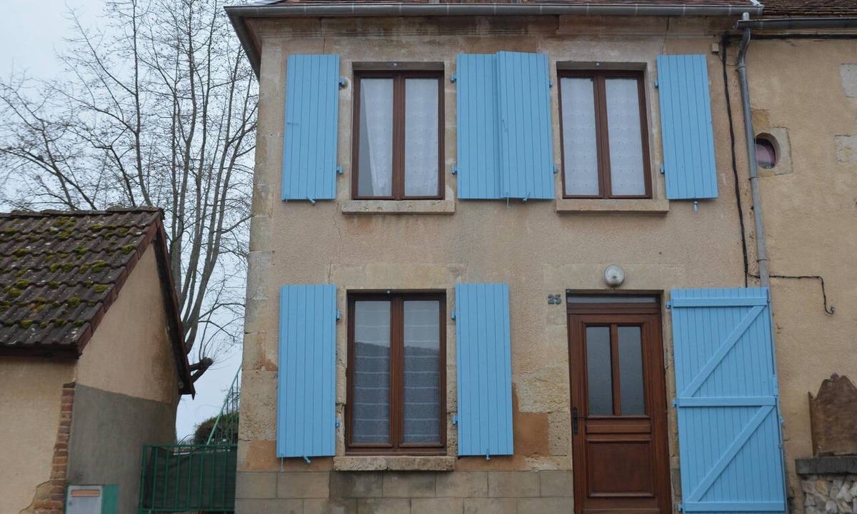 Saint-Amand-en-Puisaye House | Homerez - House in Saint-Amand-en-Puisaye