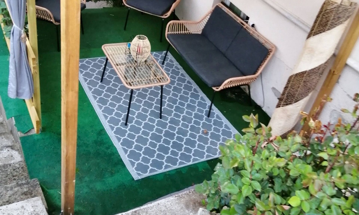 Penne-d'Agenais Apartment | Homerez - Nice apartement for 4 ppl. with terrace at Penne-d'Agenais