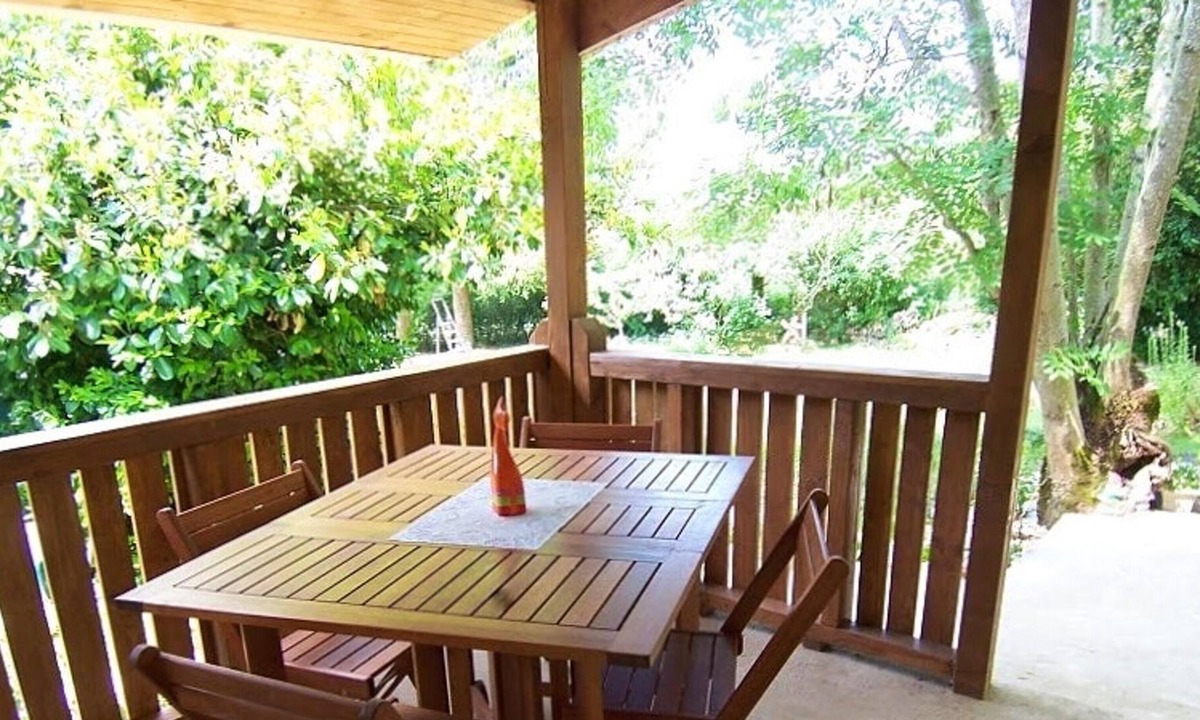 Genouillac House | Homerez - Nice house for 6 ppl. with garden at Lapeyrouse