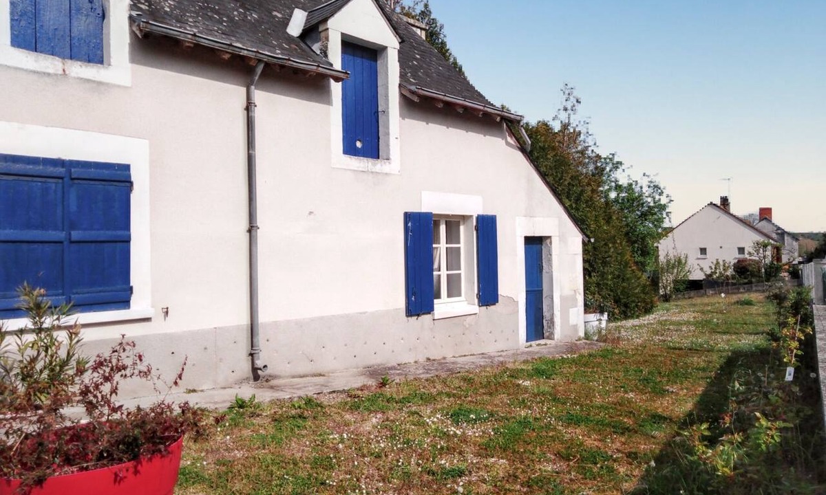 Lucay-le-Male House | Homerez - Rustic House in Luçay-le-Mâle with Garden