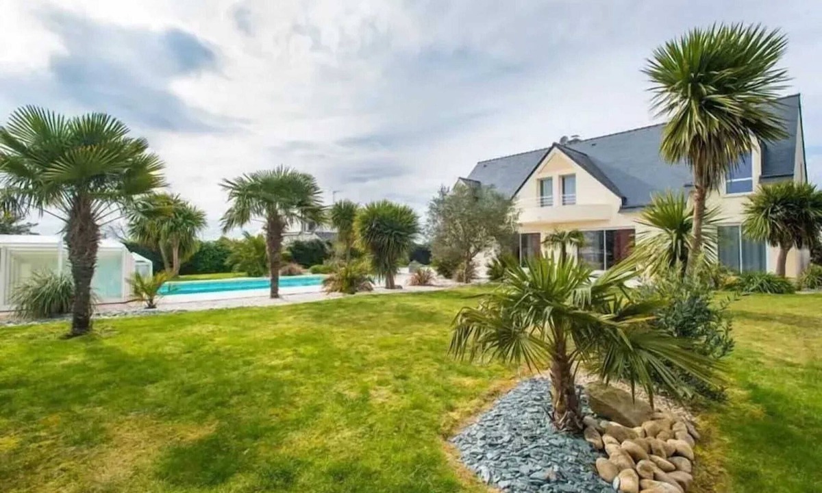 Plouharnel Villa | Homerez - Villa in Plouharnel