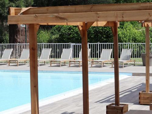 Le Coudray-Montceaux Hotel | Hotel Mercure Parc du Coudray - Barbizon