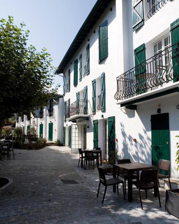 Ascain Hotel | Hotel Residence Alaïa